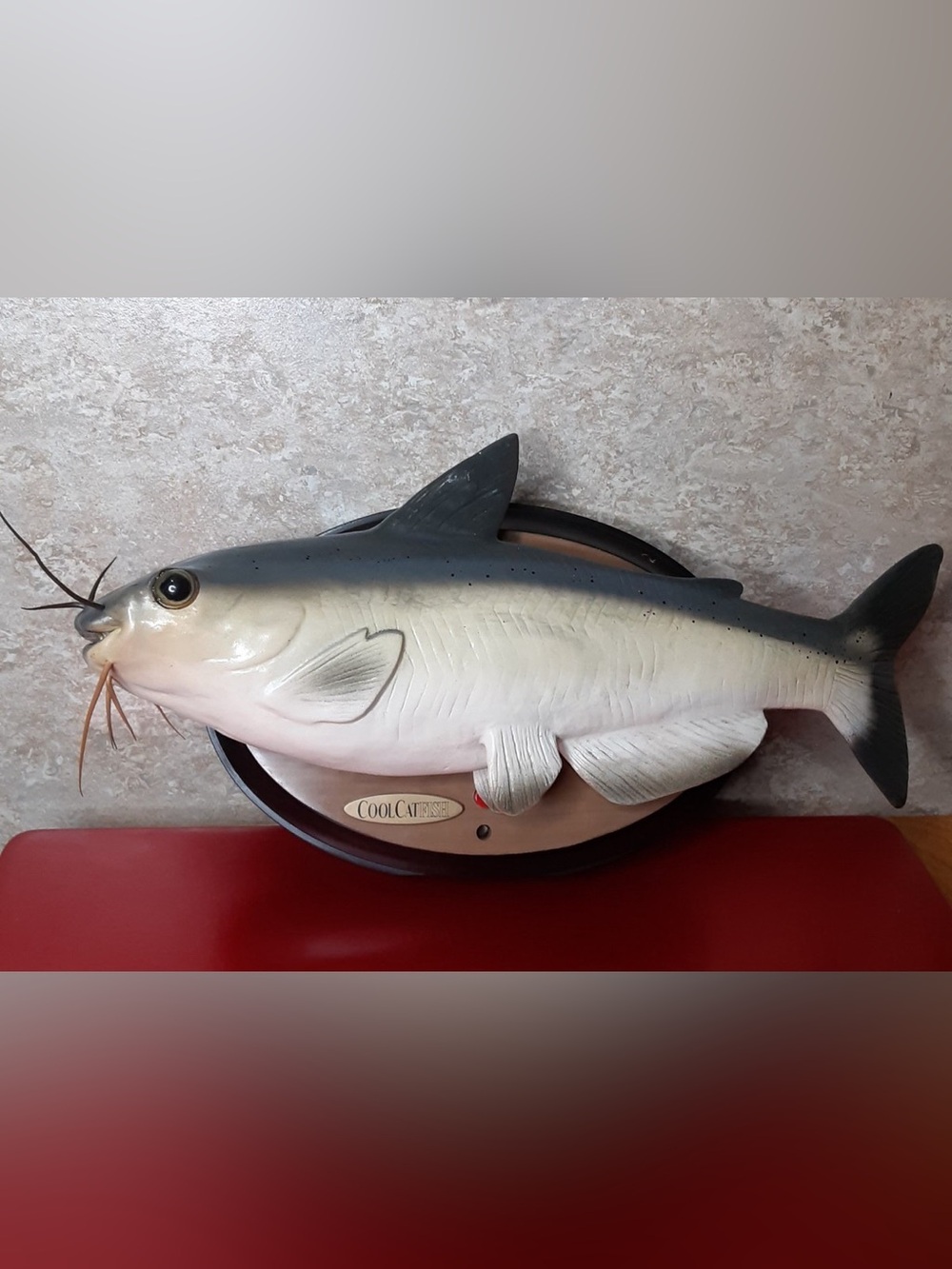 Gemmy Singing Fish Vintage Cool Catfish Talking Animated Motion Wall Mount